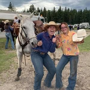 Meet your Posher, Alexis